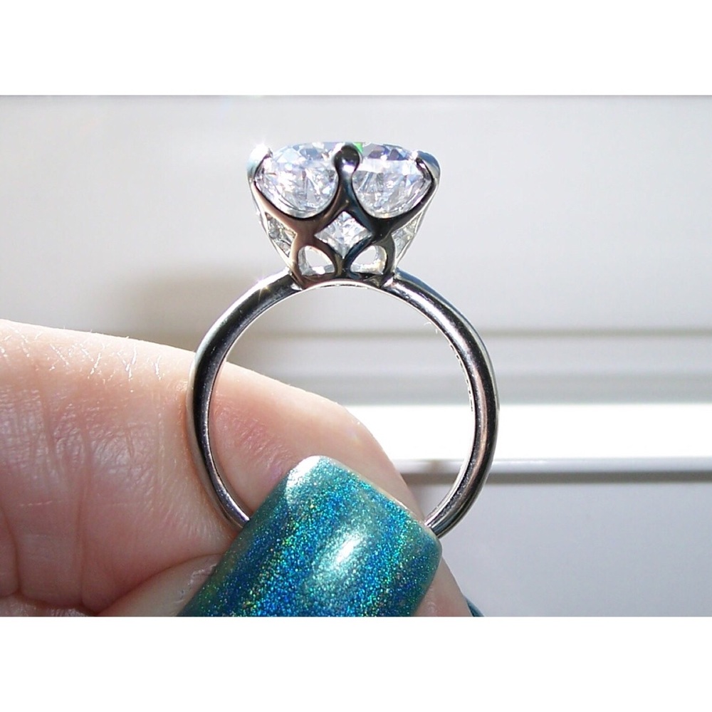 Solitaire Round Cut Cubic Zirconia Ring 6.84 Carat Stainless Steel - Picture 8 of 16